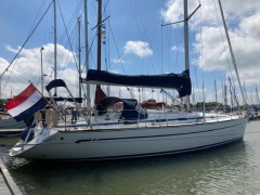 Bavaria 44