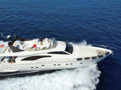 Ferretti 68