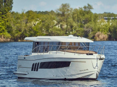 Delphia 1150 Escape