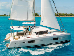 Lagoon 42