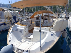 Bavaria 44