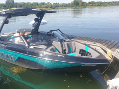 Malibu Wakesetter 23 LSV