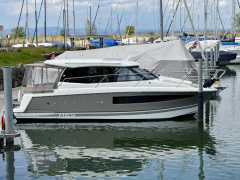 Jeanneau NC 9
