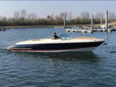 Chris Craft Corsair 25