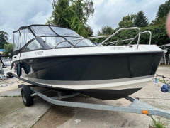 Quicksilver ACTIV 675 BOWRIDER