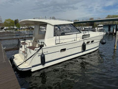 Delphia Escape 1050