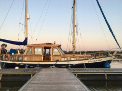 Nauticat 33