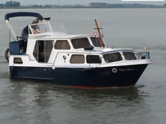 Motor cruiser 850