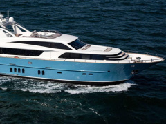 Van der Valk Raised Pilothouse