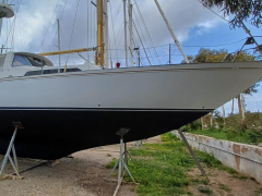 Camper & Nicholsons 48