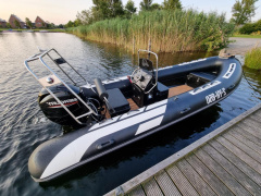 RIB 520 met 60PK Mercury Command Thrust