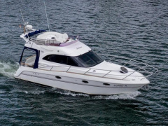 Galeon 330 Fly