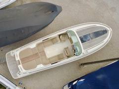 Chris Craft Corsair 32