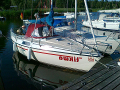 Dufour T6