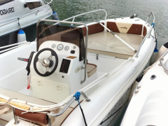 Marino Costruzioni Nautiche Atom 2000