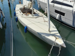 Frauscher Trias als Daysailer
