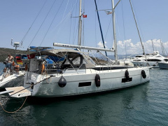 Bavaria C45 Style