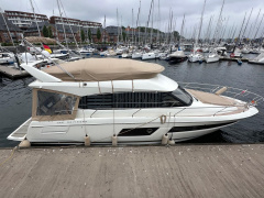 Prestige 450 F Flybridge IPS 600