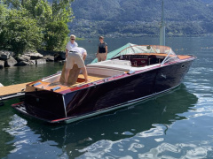 Boesch 850 Runaboat de Luze
