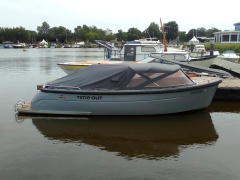 Primeur 715 Tender