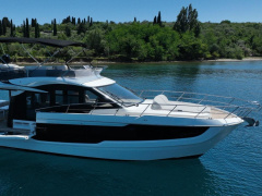 Galeon 440 Fly