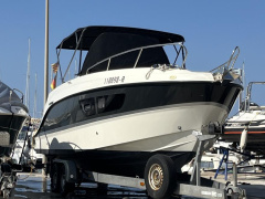 Quicksilver Activ 805 Sundeck