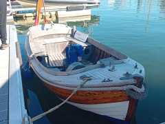 Tuckerboot