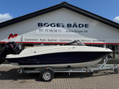 Bayliner VR5 Bowrider med F115 Mercury-EFI XL Pro