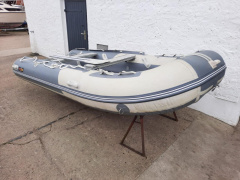 HPS Boats 390-A