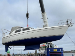 Marine Projects Moody Eclipse 33