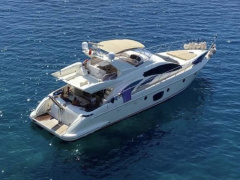 Azimut 62