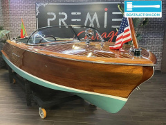 Chris Craft Capri 19