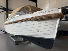 Intender 700 Tender