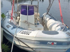 Avon Seasport 545