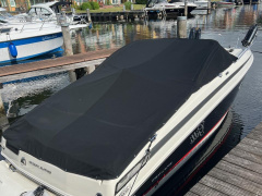 Bayliner 742
