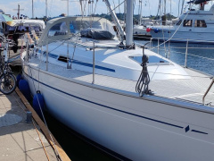 Bavaria 37