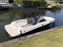 Bayliner VR4
