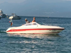 Sea Ray 200 CC