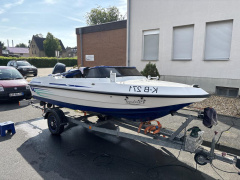 Hellas Marathon SP 15 mit Motor und Trailer