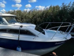 Bayliner Discovery 246 HT