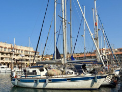 Hallberg-Rassy HR352