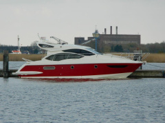 Azimut 40S