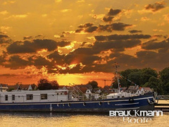 Werftbau Commodore 35