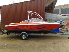 Maxum 1900 SR2