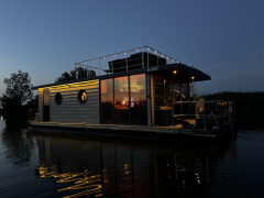 La Mare Schwimmendes City-Apartment in Bremen