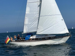 Hallberg-Rassy Mistral 33