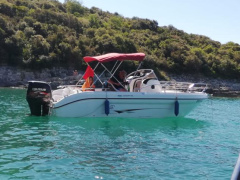 Ranieri Shadow 22 Deck