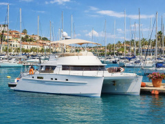 Fountaine Pajot Cumberland 46