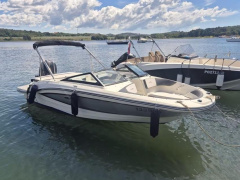 Brunswick Sea Ray 190SPX OB