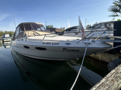 Sea Ray 220 Signature Select Overnighter